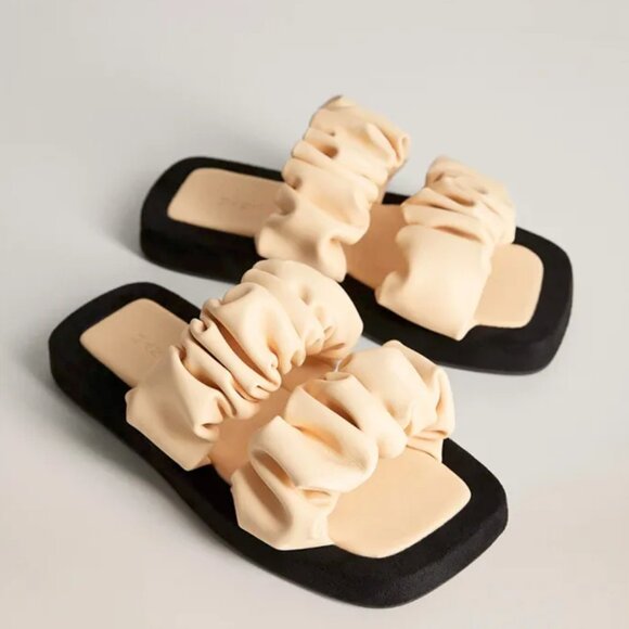 Mango Rufi Leather Ruched Strip Square Toe Sandals in Contrast Cream and Black - Picture 2 of 14